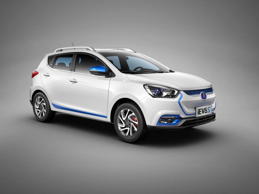  JAC iEV6S 2016 года  (фото 4 из 6)